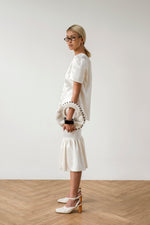 Load image into Gallery viewer, White satin jacket with short sleeves