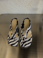 Load image into Gallery viewer, Zebra print heels