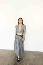 Load image into Gallery viewer, Long grey pleated skirt
