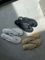Load image into Gallery viewer, slippers suede black
