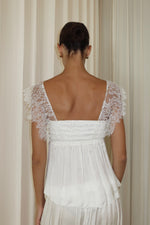 Load image into Gallery viewer, ivory lace long top white
