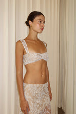 Load image into Gallery viewer, lace top beige
