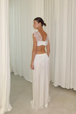 Load image into Gallery viewer, ivory lace top white
