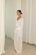 Load image into Gallery viewer, silk slit pants white
