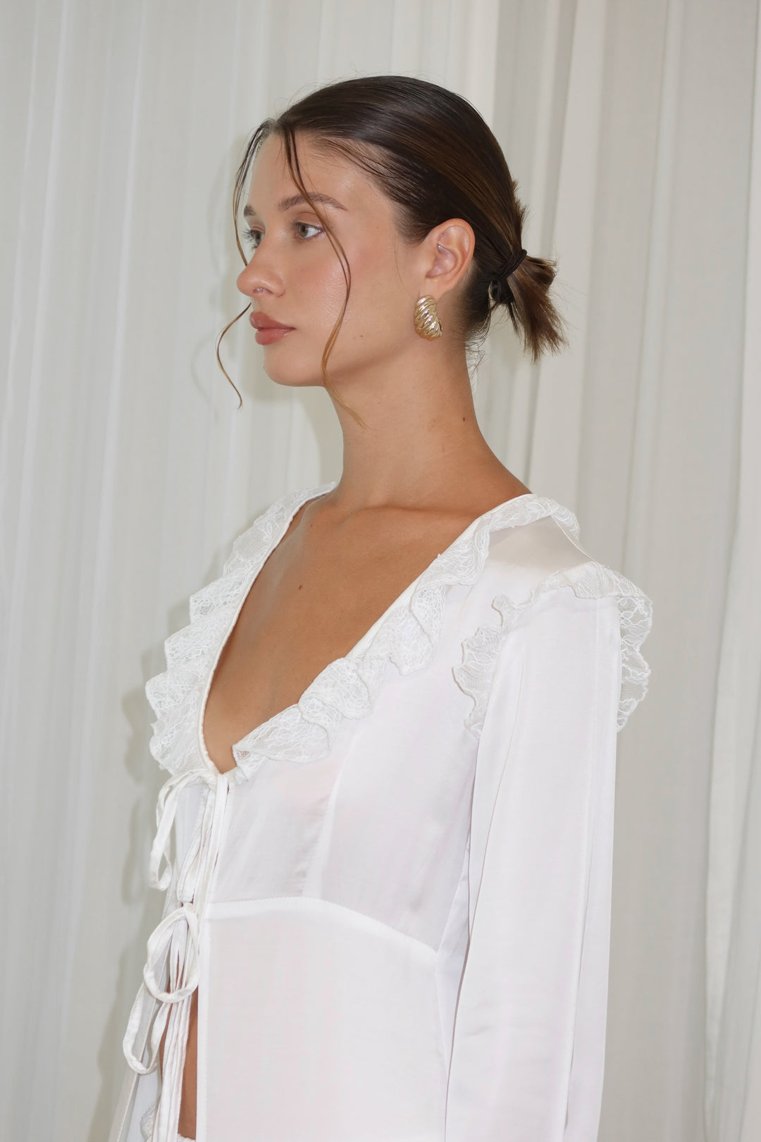 long overlay white