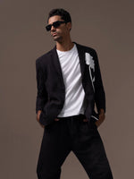 Load image into Gallery viewer, Black jacket with white flower

