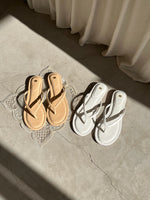 Load image into Gallery viewer, slippers suede beige

