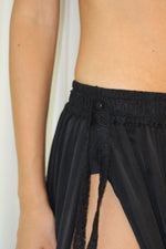 Load image into Gallery viewer, silk slit pants black
