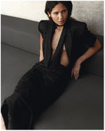 Load image into Gallery viewer, Short black print jacket with a scarf
